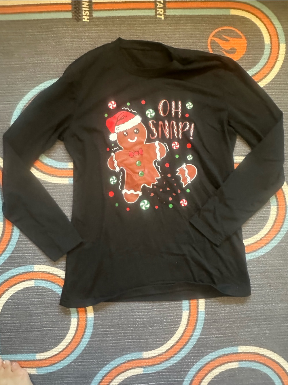 Women’s Christmas Holiday Gingerbread Long-Sleeve Shirt